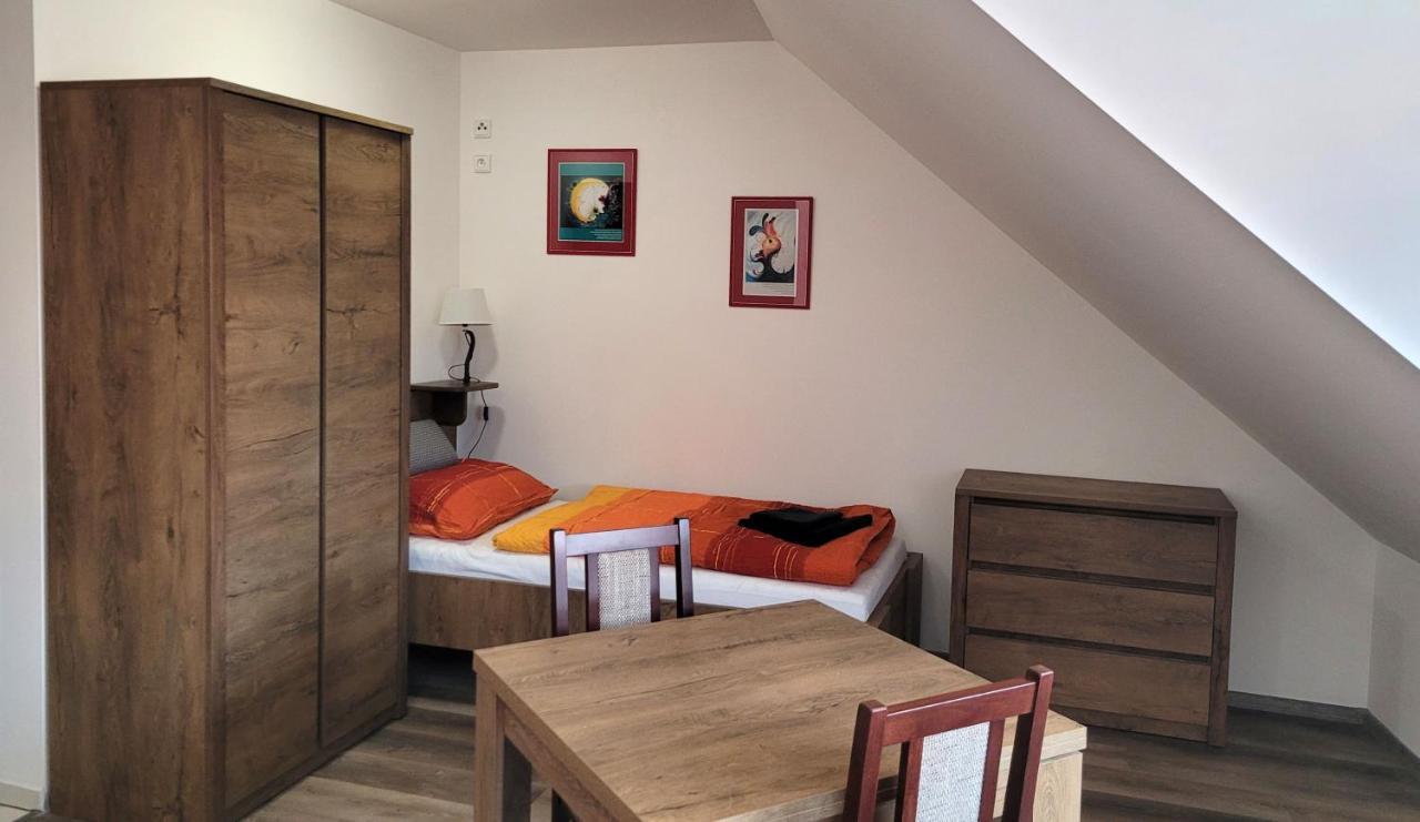 Penzion A Wellness U Trebonske Madony Bagian luar foto