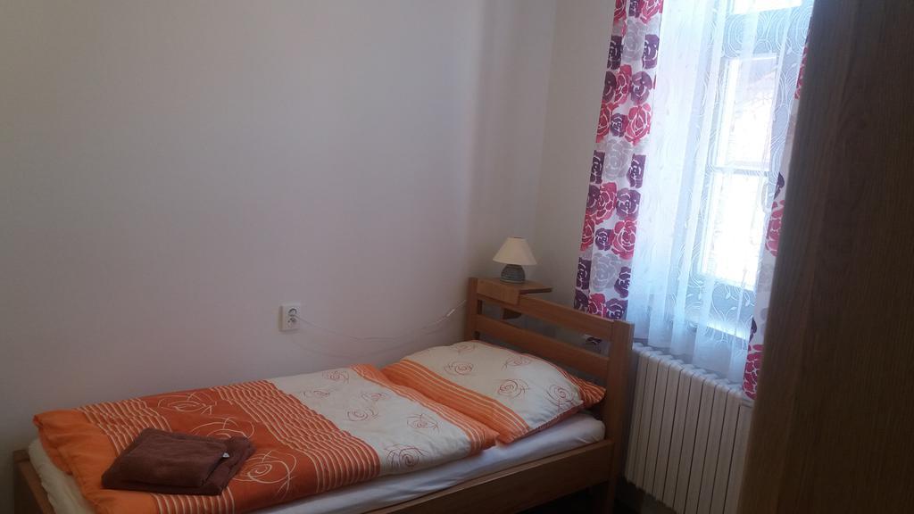 Penzion A Wellness U Trebonske Madony Bagian luar foto